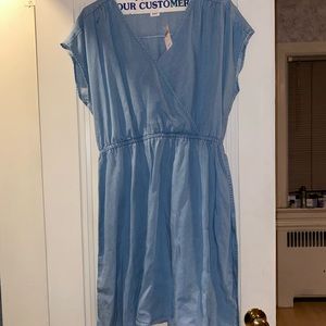 New Gap Light Denim Dress!!